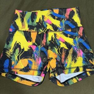 LuluLemon Contour Fit Shorts - size 10